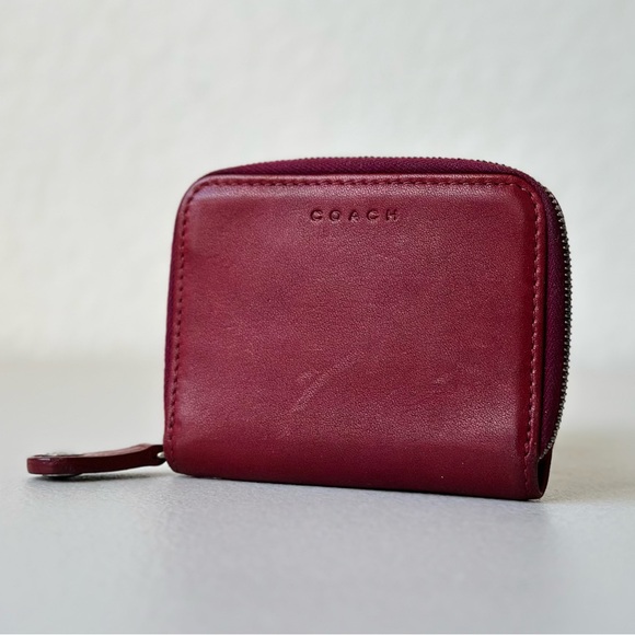 Coach Handbags - Vintage Coach Zip Coin Purse